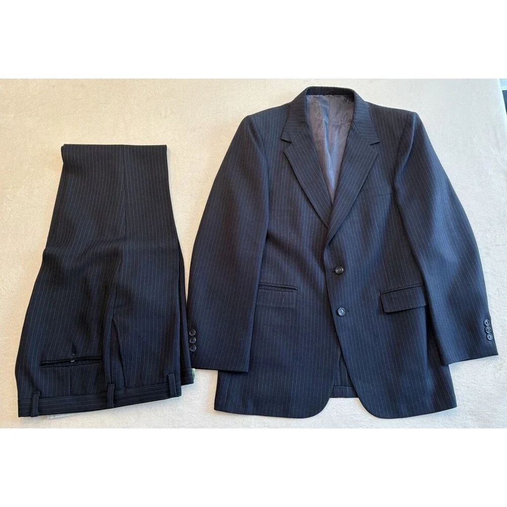 JCPenney The Men’s Shop Pinstripe Suit 44R 36x31 Navy 2 Button Wool Blend